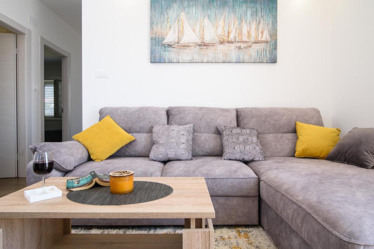 Apartment Silver Star Kaštela Екстериор снимка
