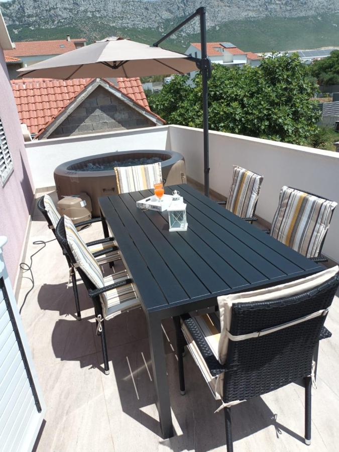 Apartment Silver Star Kaštela Екстериор снимка