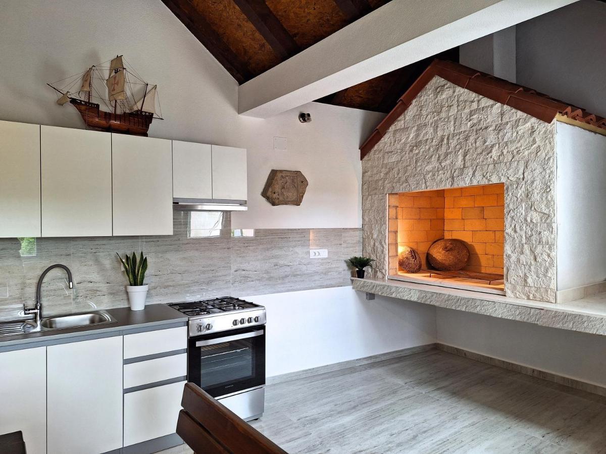 Apartment Silver Star Kaštela Екстериор снимка